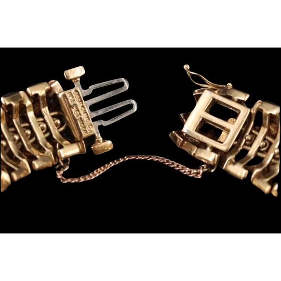 David Webb 18K Yellow Gold Enamel Bracelet with 3.02 CTW Platinum Set Diamonds - Picture 9 of 10